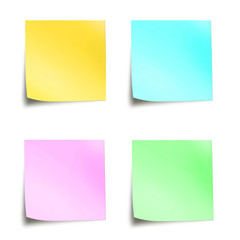 Quatre post-it coloré