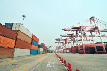 Container crane terminal