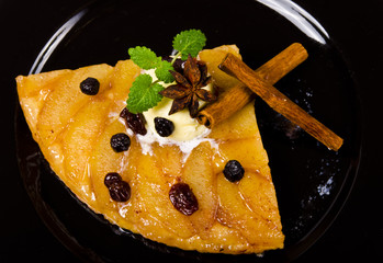 Apfeltarte mit Blätterteig