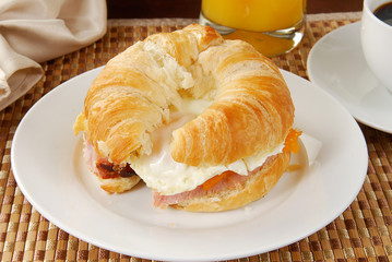Ham and egg croissant