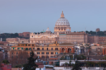 Fototapeta na wymiar Cupolone Basilica di San Pietro