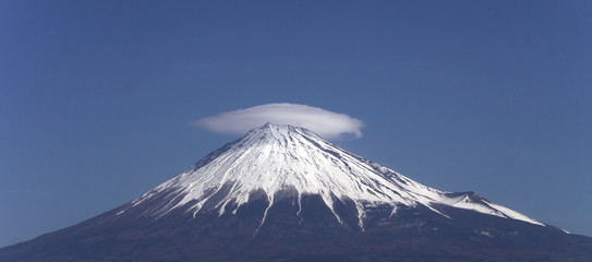 Mt Fuji and cap cloud