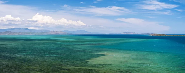 Gordijnen Baie d'Oueno - Nouvelle Calédonie © Delphotostock