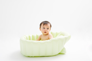 baby in the bath