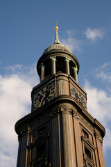 Fototapeta na wymiar Kirchturm