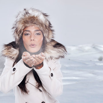 winter fashion woman