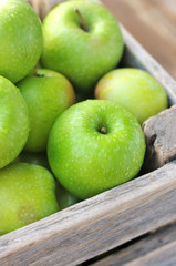 green apples