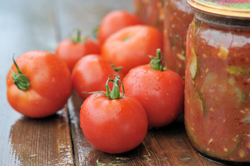canning tomatoes © ortodoxfoto