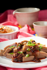 Korean dish of acorn type jello.