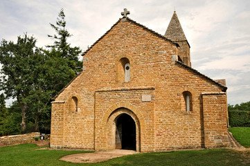 Fototapeta na wymiar Brancion, Burgundia, Kościół Sain Pierre