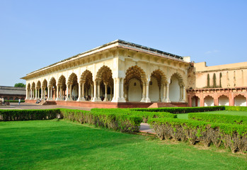 Fototapeta premium Hall of Public Audience in Agra fort, India