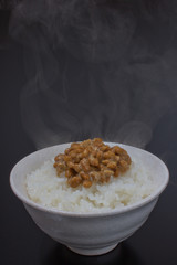 炊きたて納豆御飯