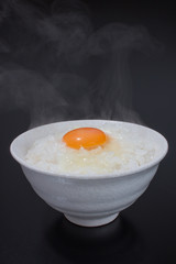 炊きたて玉子かけ御飯