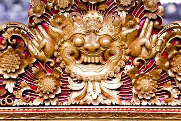 Island of the Thousand Temples