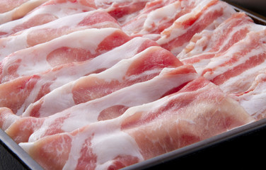 豚肉、黒豚 © BRAD