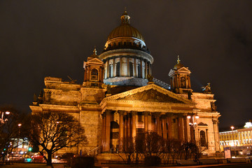 Fototapeta na wymiar View of night St. Petersburg. Saint Isaac's Cathedral