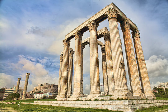 Ancient Greek temple of Zeus in Athens