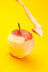 red apple