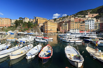Obraz premium fishing boats in Camogli, Italy