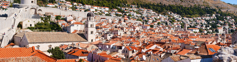 Fototapeta premium Dubrovnik old town red roofs