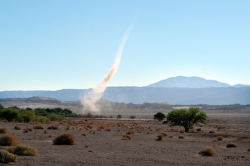 Sandhose - dust devil
