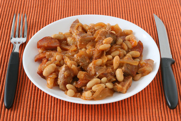 meat with sausages and beans