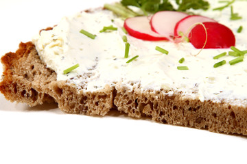 Brot mit Frischkäse