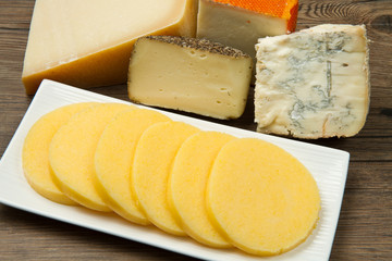 polenta e formaggi