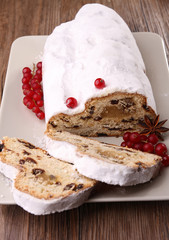 stollen fruit
