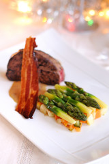 asperges et filet de boeuf