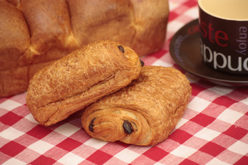 pain au chocolat