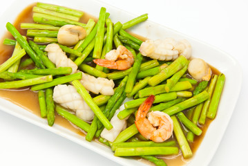 Fried asparagus with shrimp