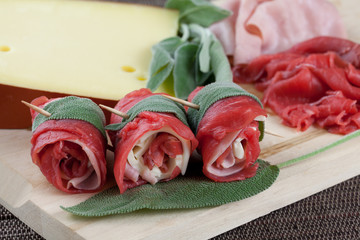 beef rolls with ham and cheese