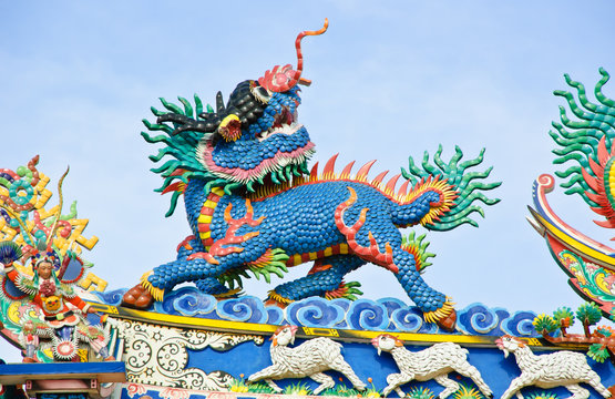 Chinese temple roof decoration