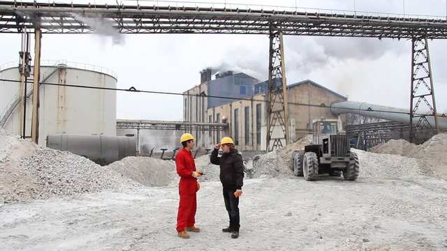 Bagger Video Footage – Browse 1,077 HD Stock Video and Footage | Adobe ...
