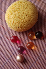 bille de bain et éponge