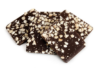 Schokoladenspezialität mit gerösteten Mandelsplittern