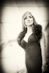 ragazza elegante bianco e nero