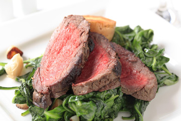 Roast beef  and sauteed spinach