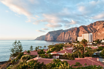 Los Gigantes, Tenerife © Kevin Eaves