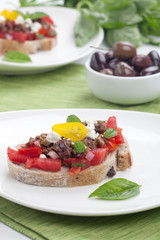 Olive Tapenade Tomato Bruschetta