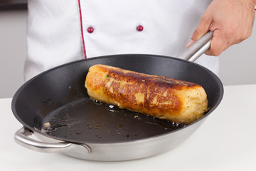 gebratener Wickelknödel