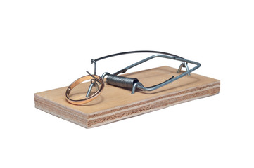 mousetrap with ring