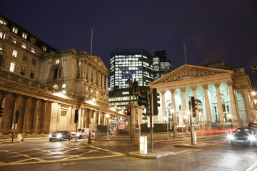 Fototapeta na wymiar Brytyjskie instytucje finansowe