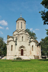Fototapeta na wymiar Spassky Cathedral of Andronicus Monastery
