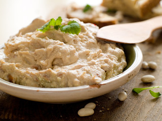 hummus