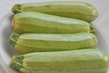 Courgettes zucchini
