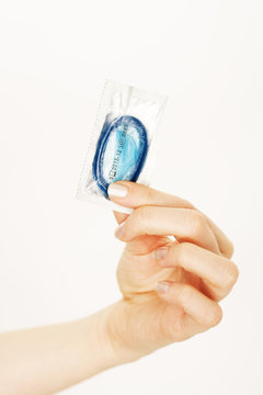 blaues kondom