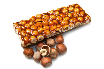 croccante con nocciole