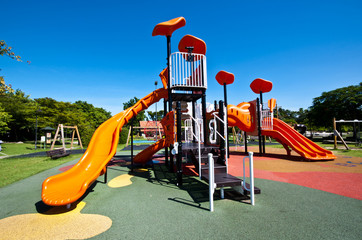 playgrounds in park
